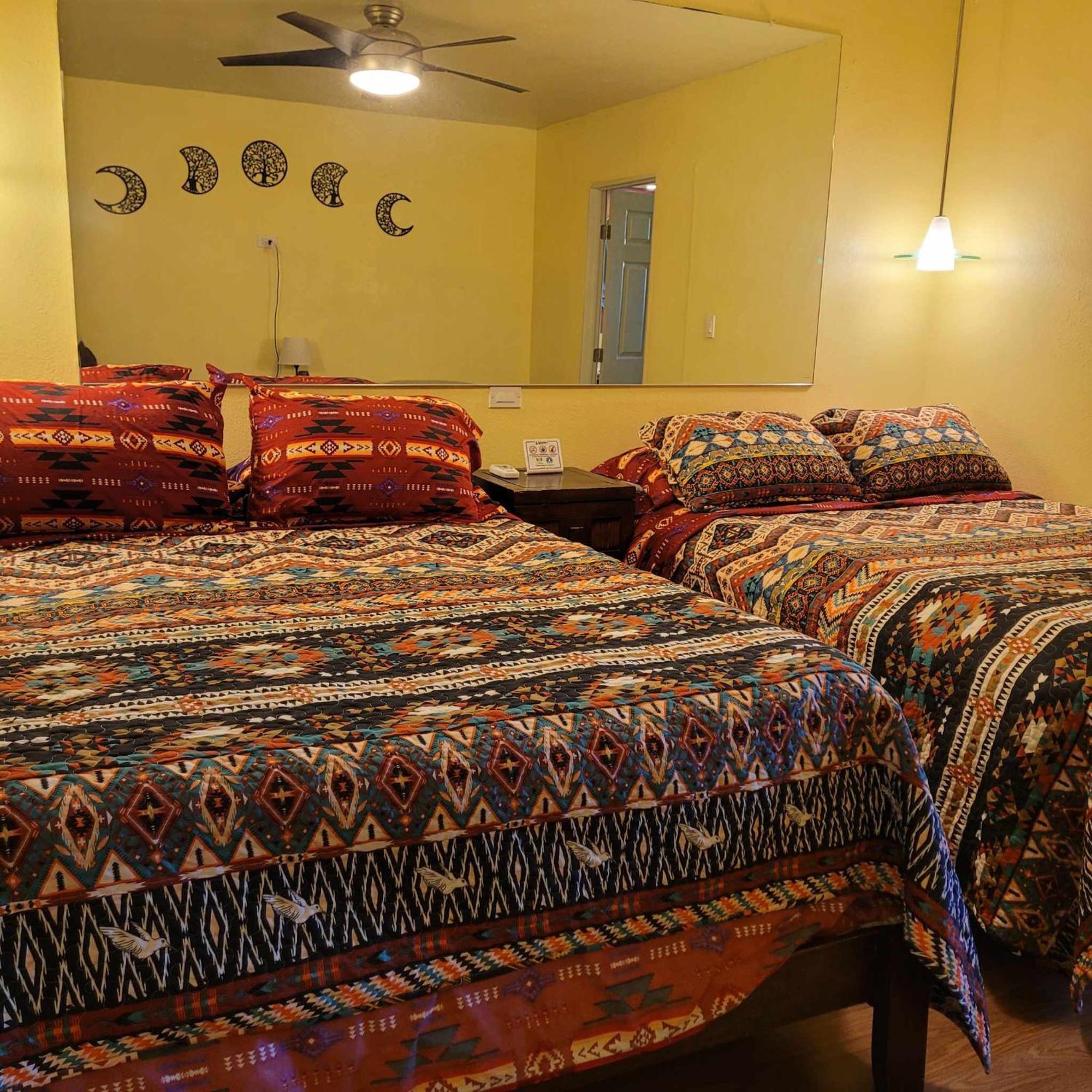 Stargazing Retreats Homestay Camp Verde Bilik gambar